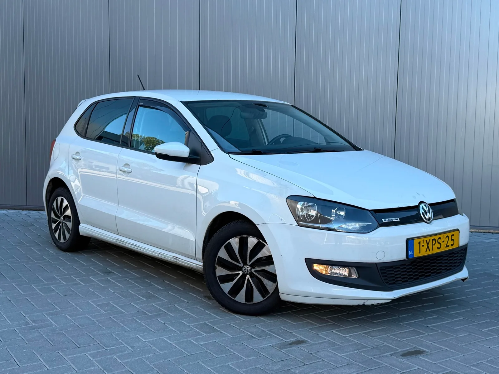 Volkswagen Polo (2014) — foto 1