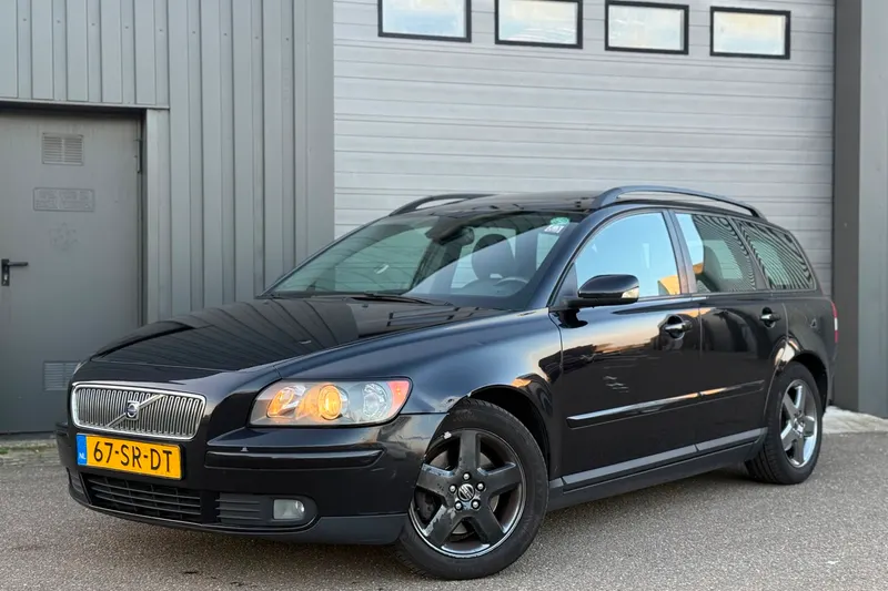 Volvo V50 (2006)