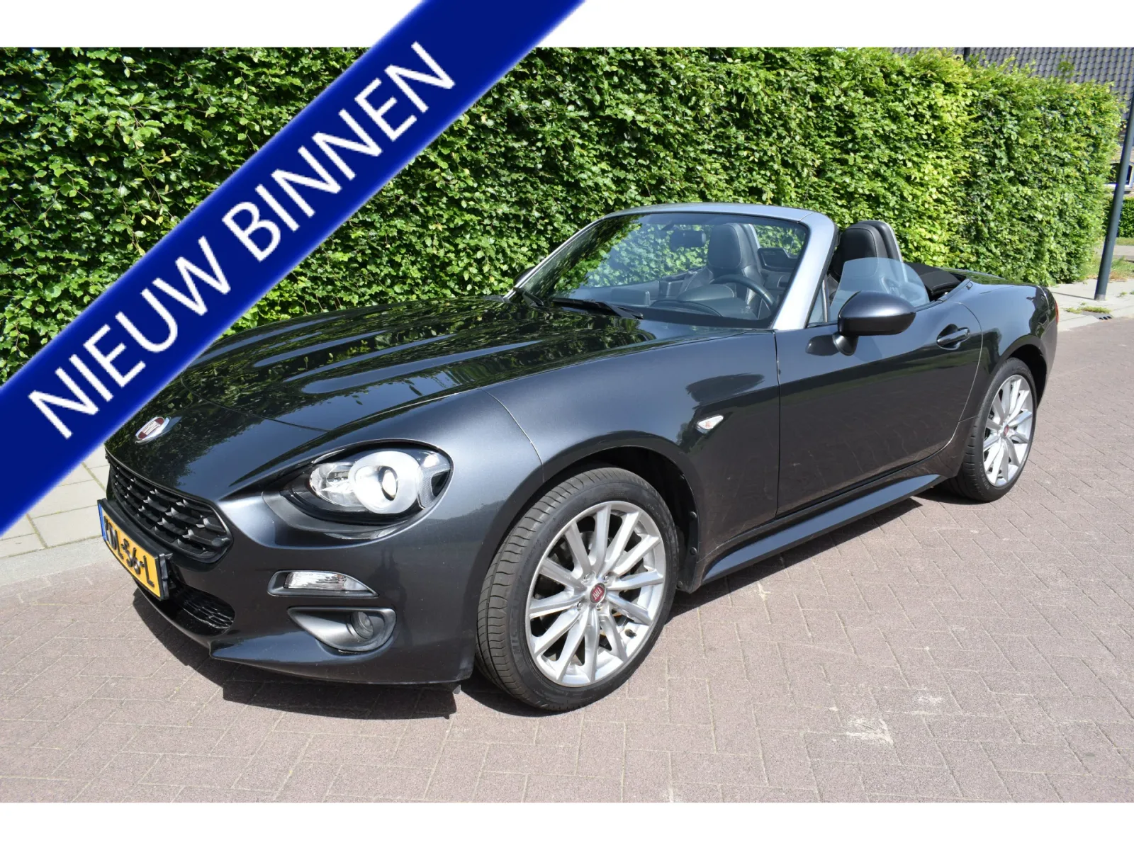 Fiat 124 Spider (2017) — foto 1