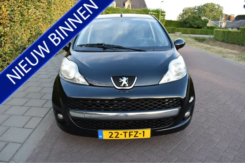Peugeot 107 (2012)