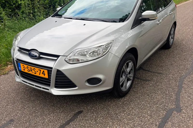 Ford Focus (2013)