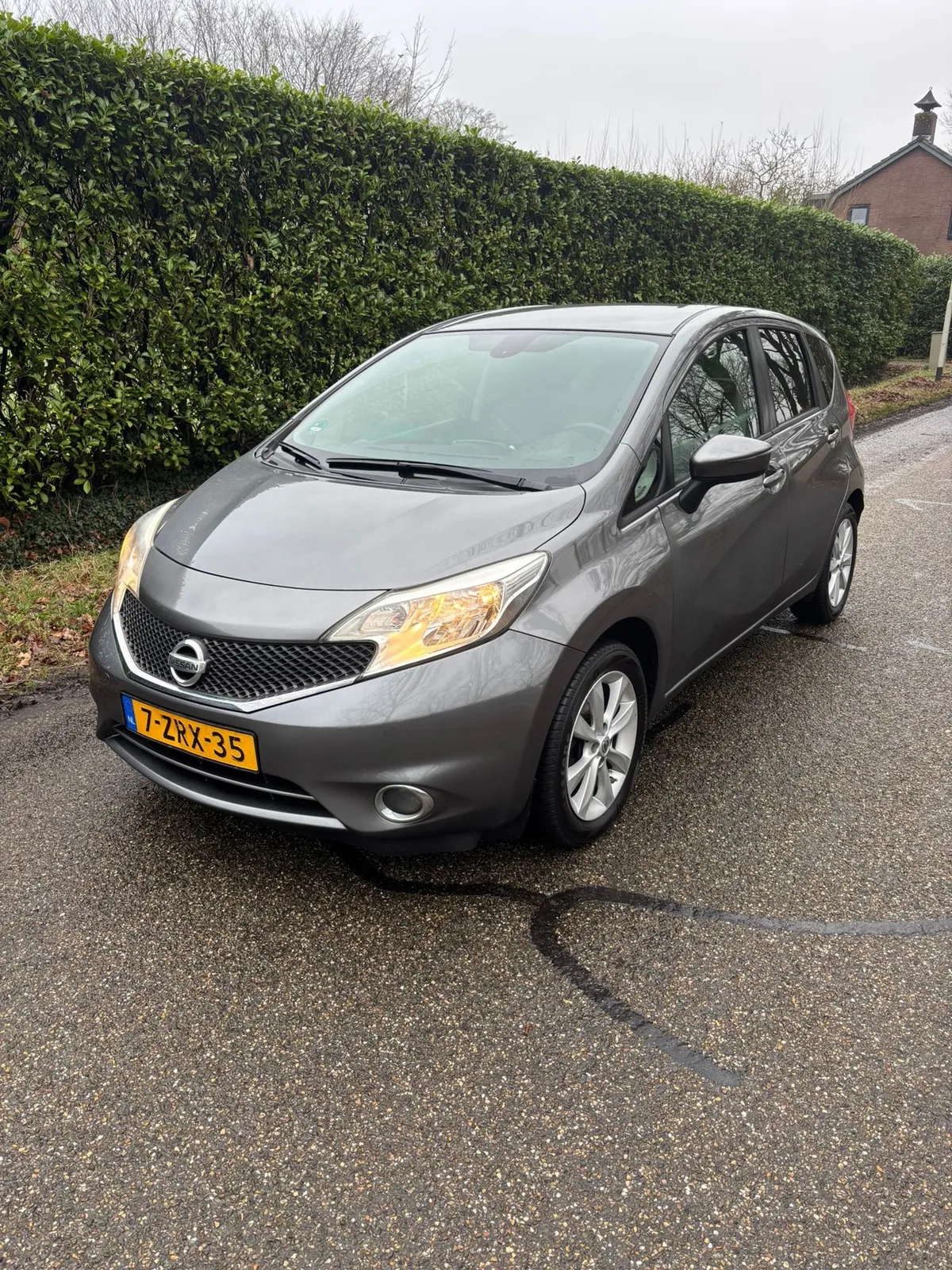 Nissan Note (2015) — foto 1