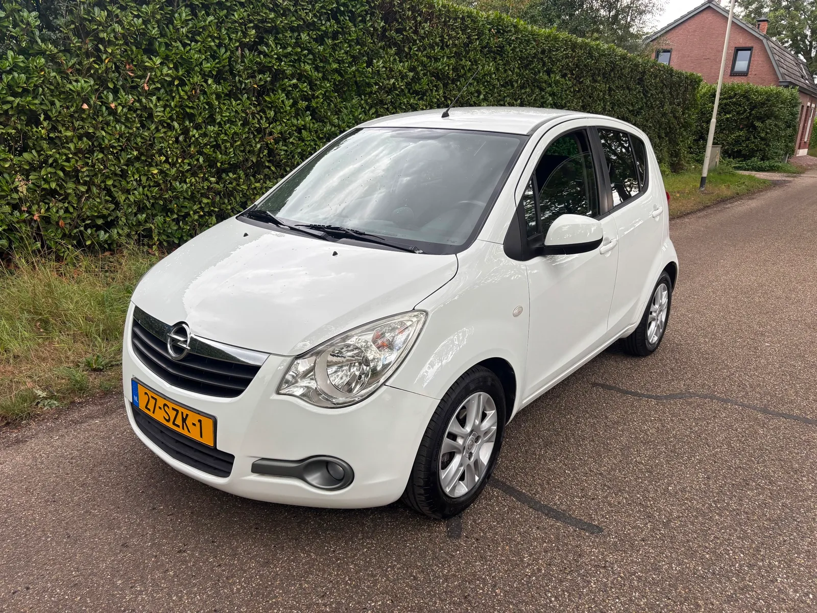Opel Agila (2011) — foto 1