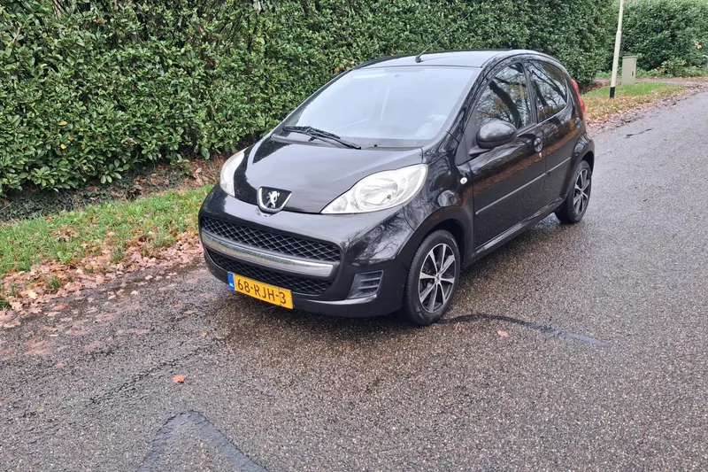 Peugeot 107 (2011)