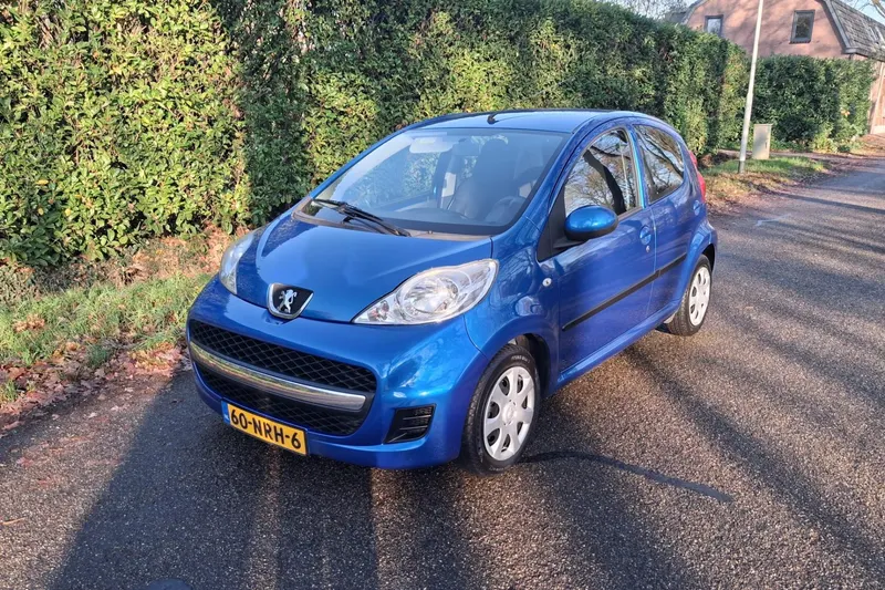 Peugeot 107 (2010)