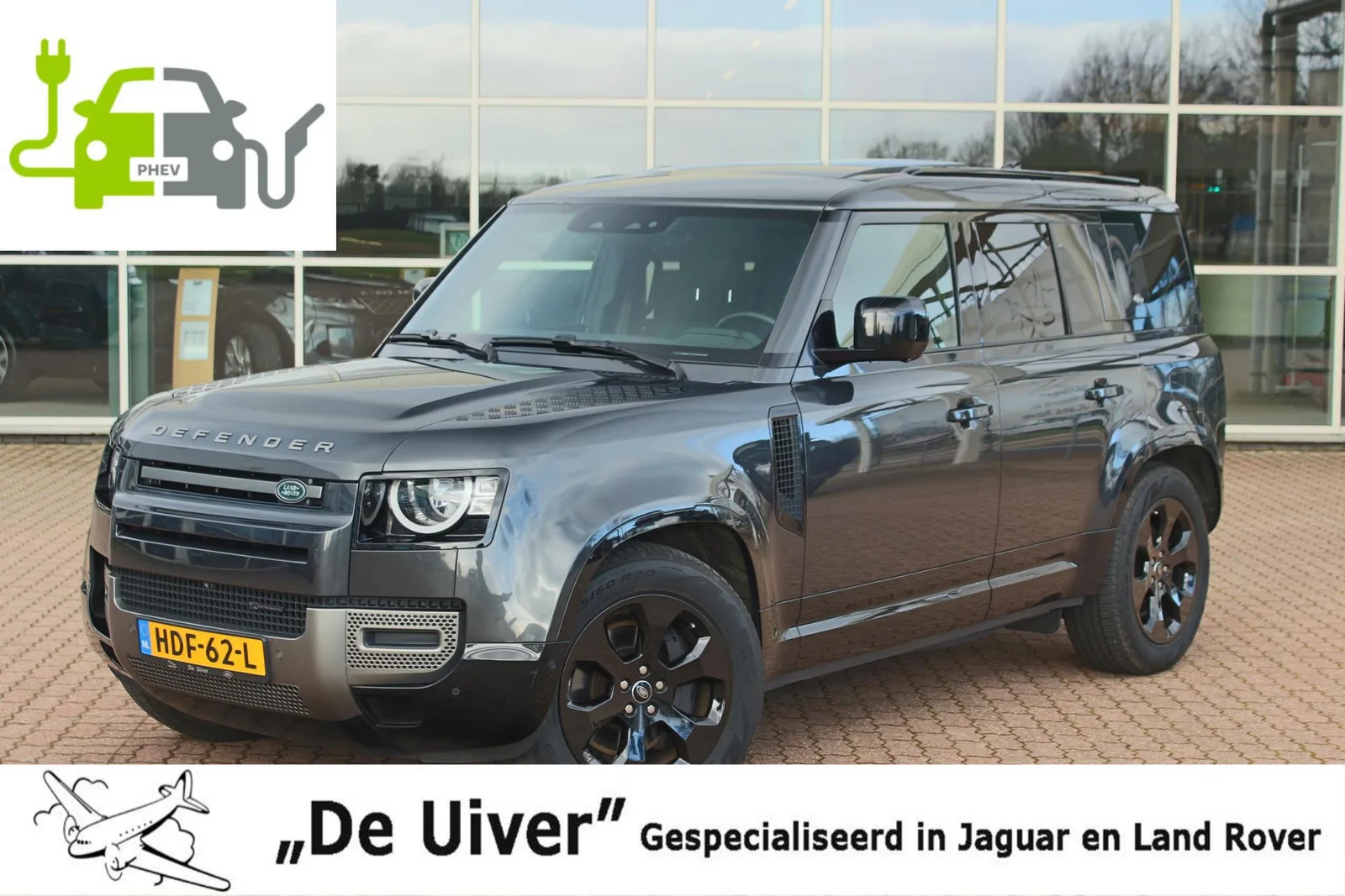 Land Rover Defender (2021) — foto 1