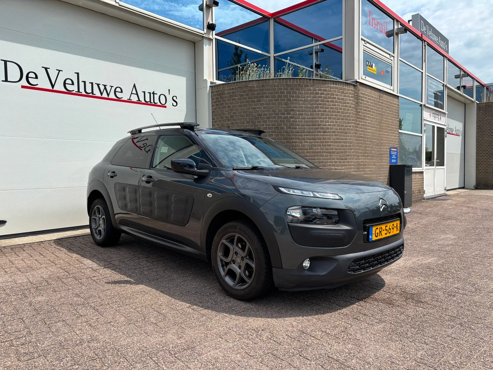 Citroën C4 Cactus (2015) — foto 1