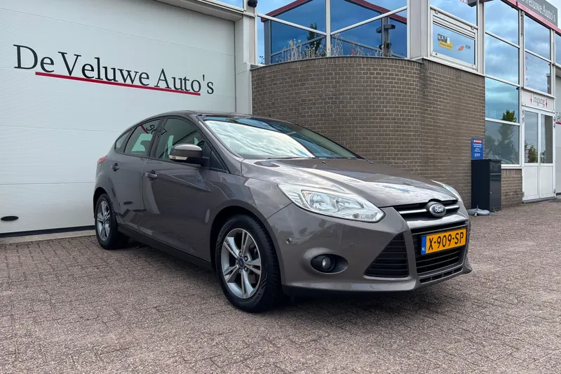 Ford Focus (2012)