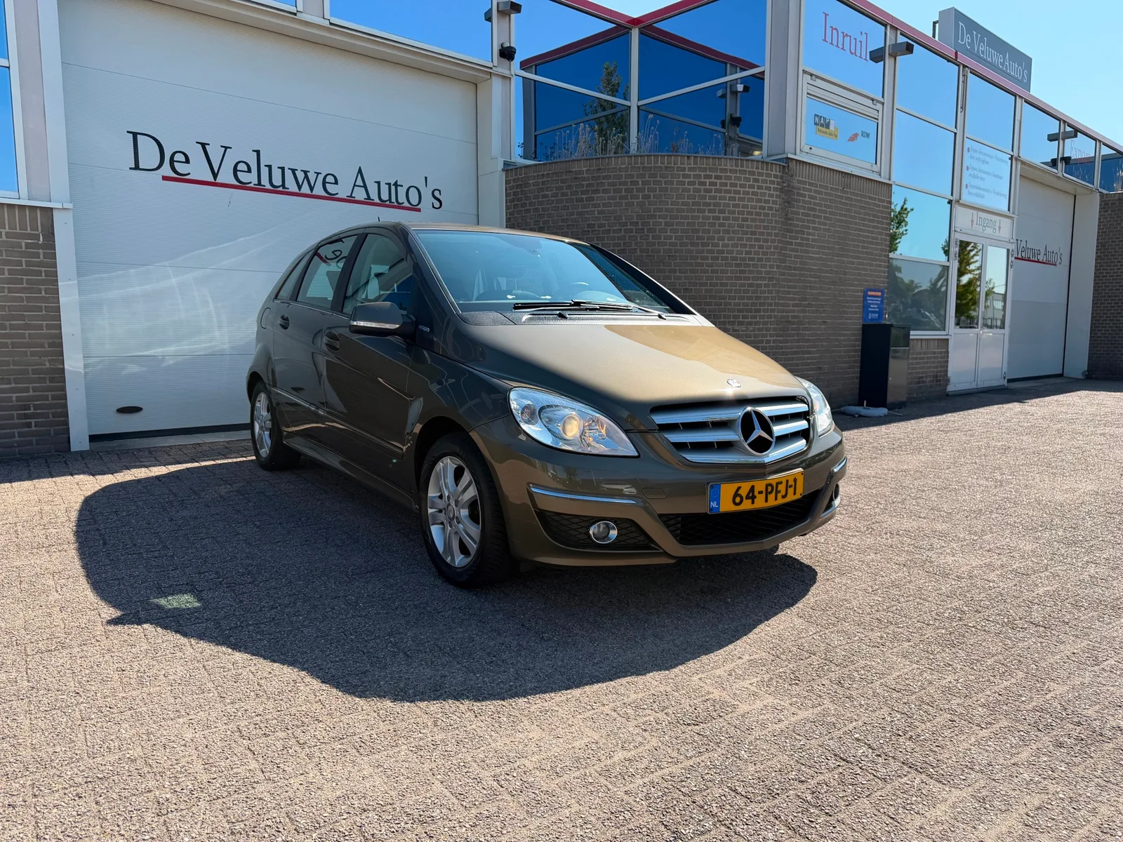 Mercedes-Benz B-Klasse (2011) — foto 1