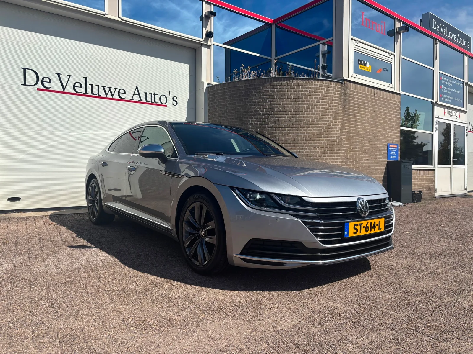 Volkswagen Arteon (2018) — foto 1