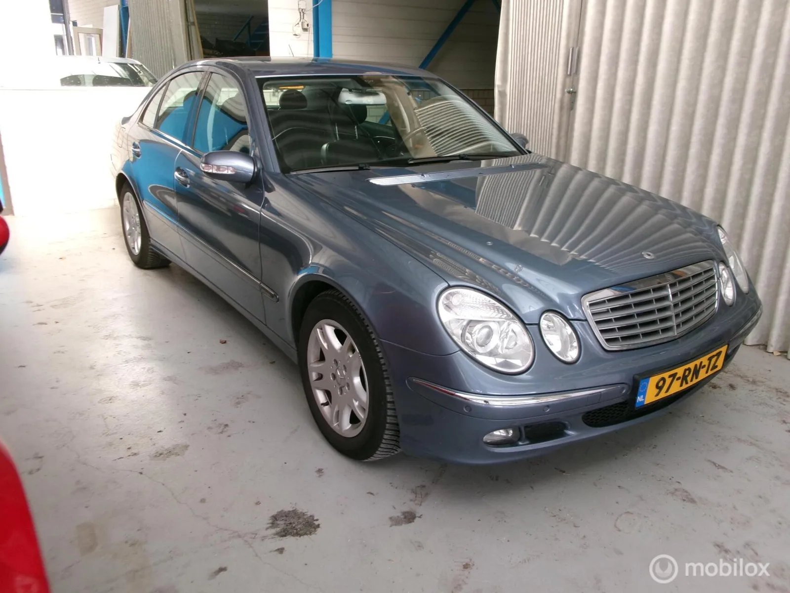 Mercedes-Benz E-Klasse (2005) — foto 1