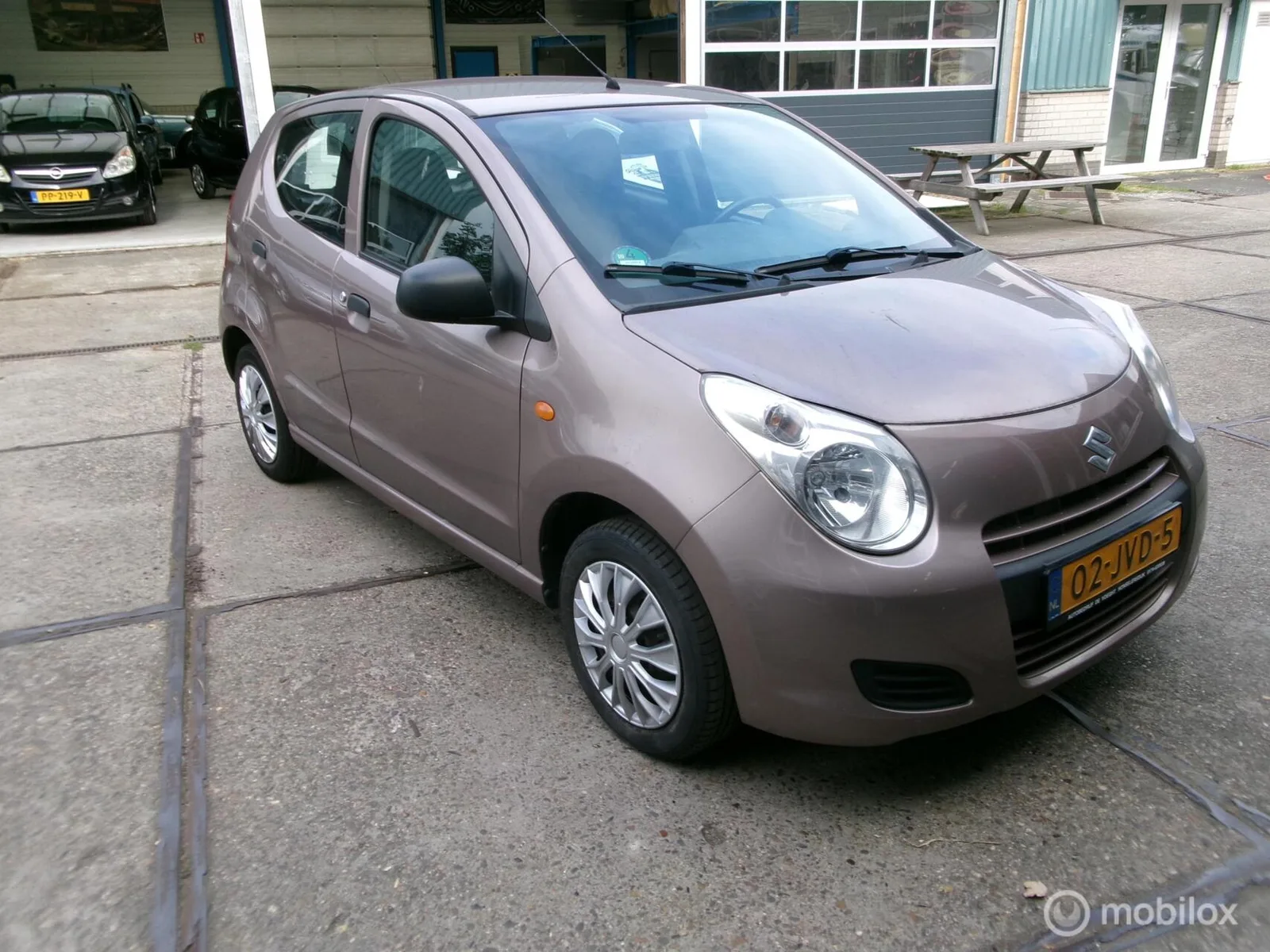 Suzuki Alto (2009) — foto 1