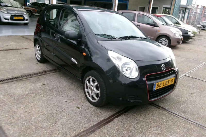 Suzuki Alto (2010)