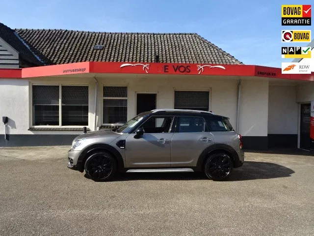 MINI Countryman (2018) — foto 1