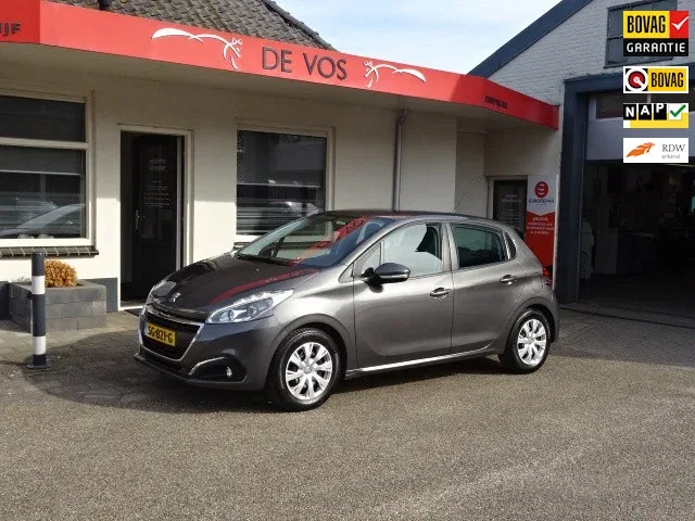 Peugeot 208 (2018) — foto 1