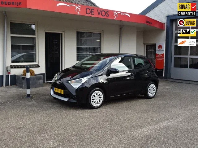 Toyota Aygo (2020) — foto 1
