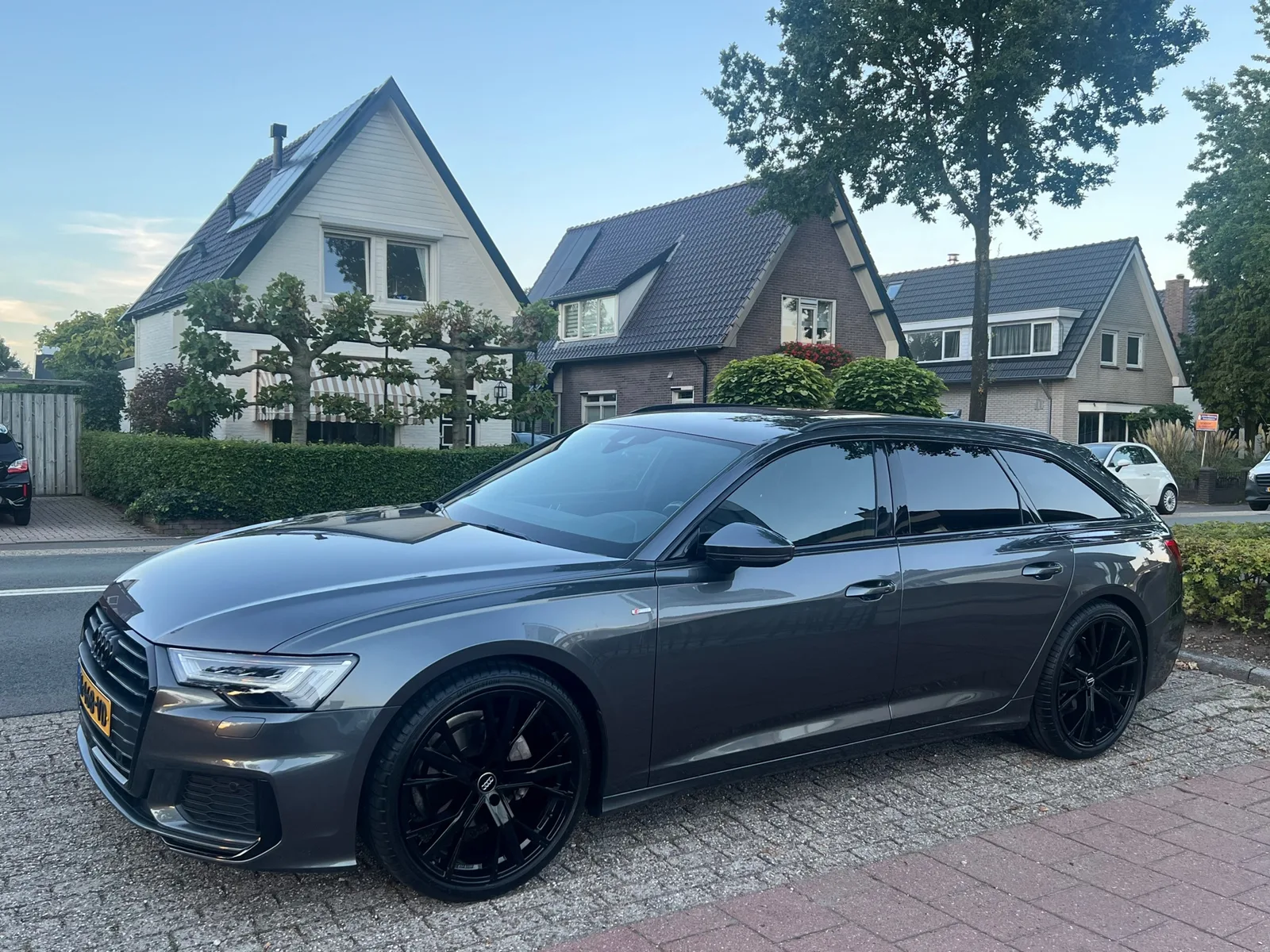 Audi A6 (2022) — foto 1