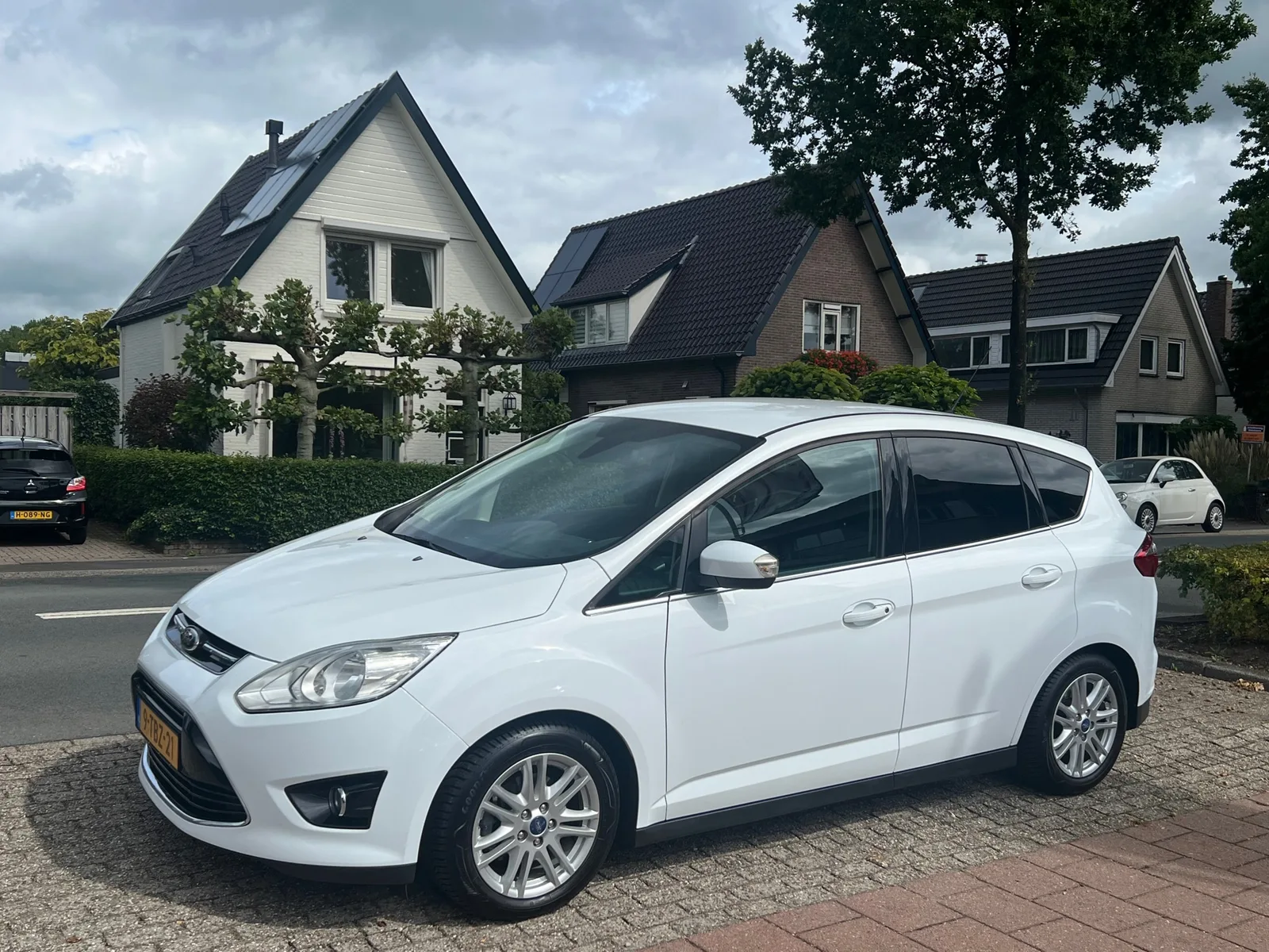 Ford C-Max (2014) — foto 1