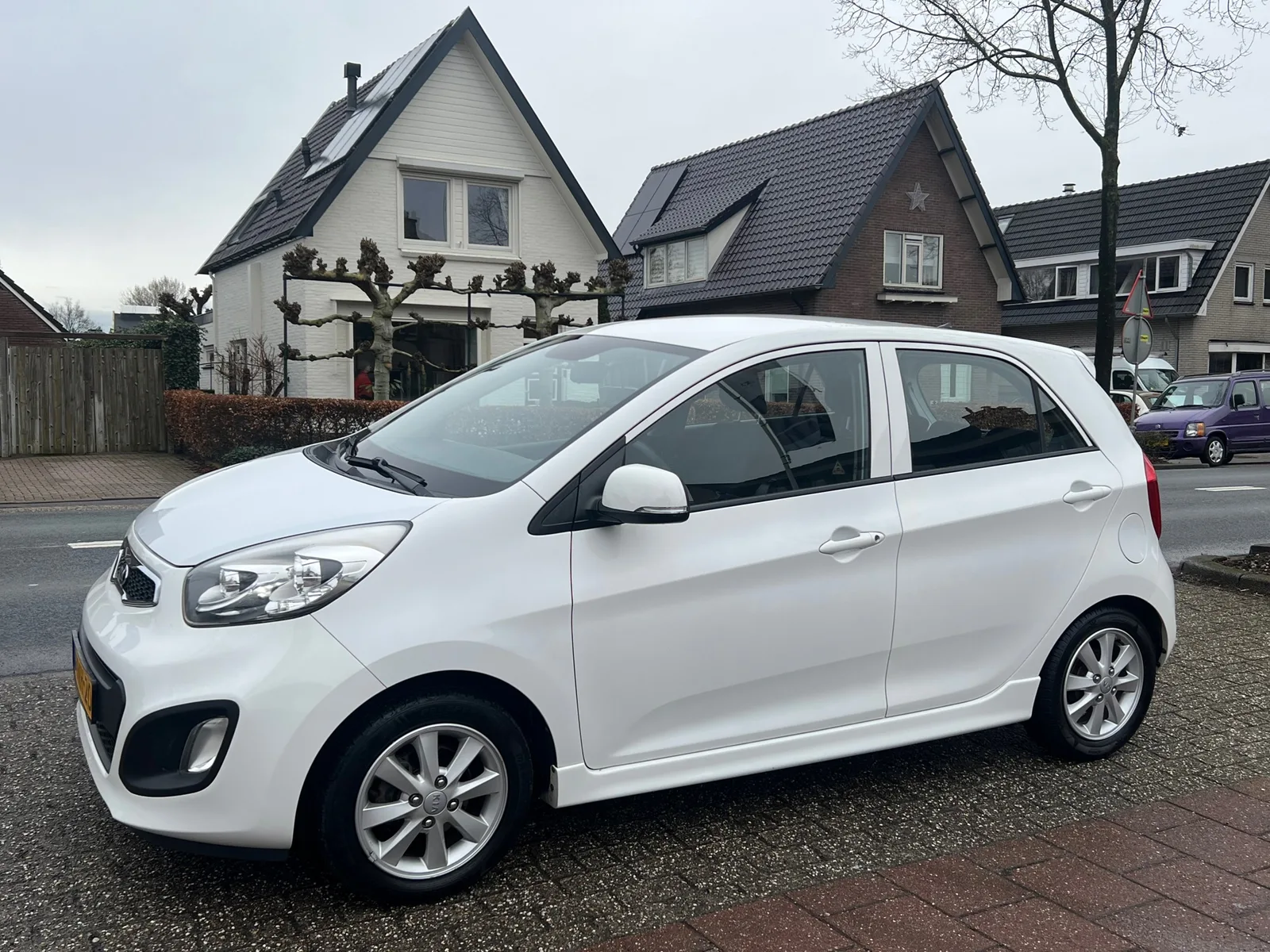 Kia Picanto (2014) — foto 1