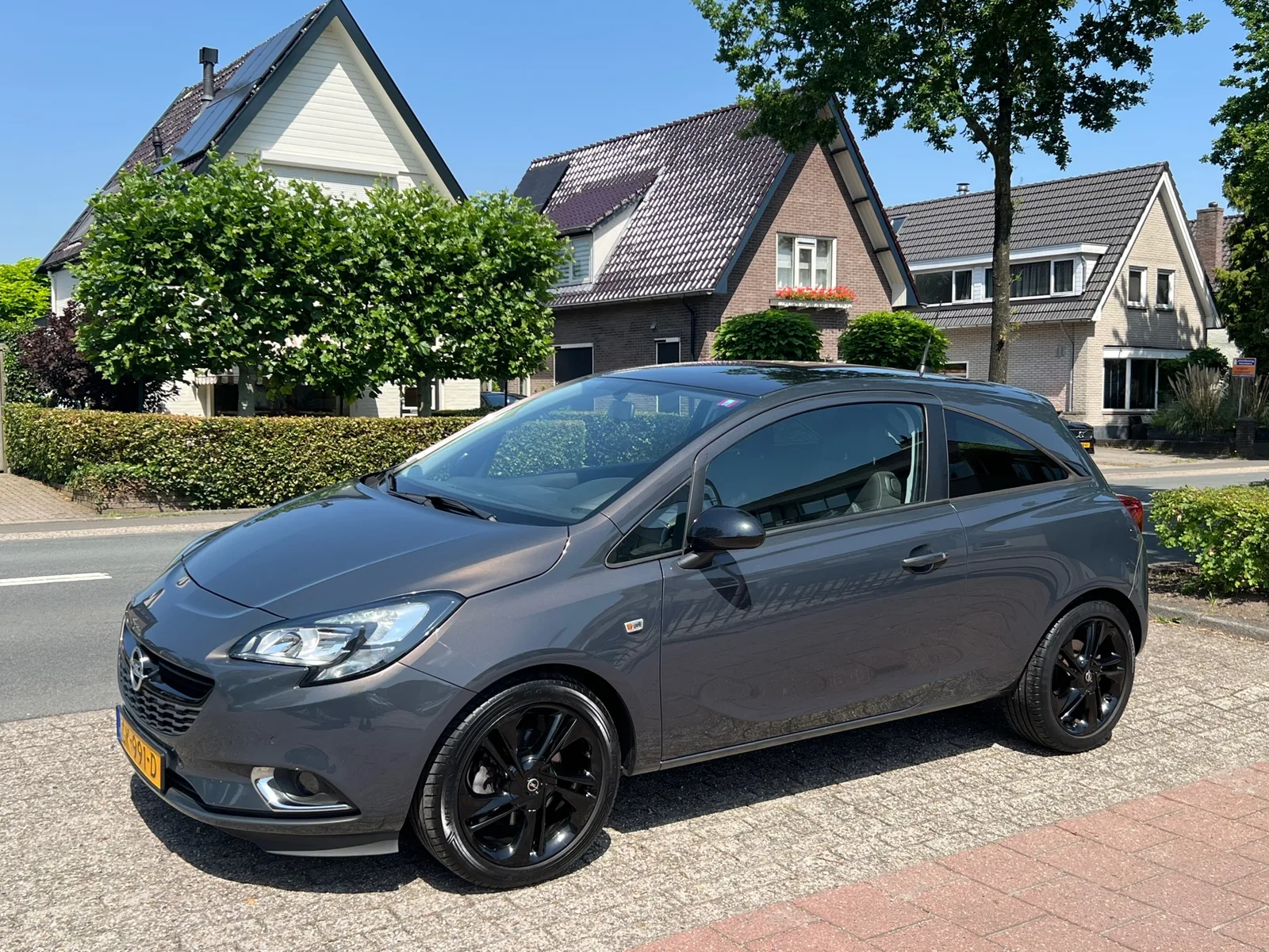 Opel Corsa (2015) — foto 1