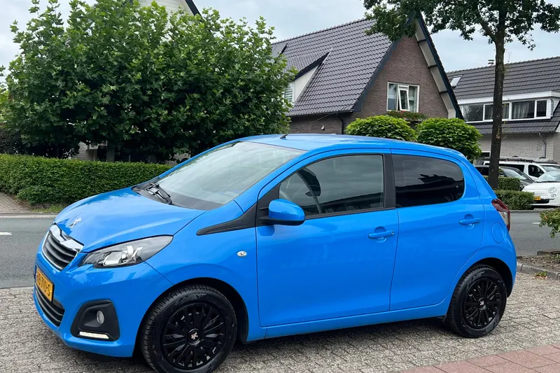 Peugeot 108 (2015)