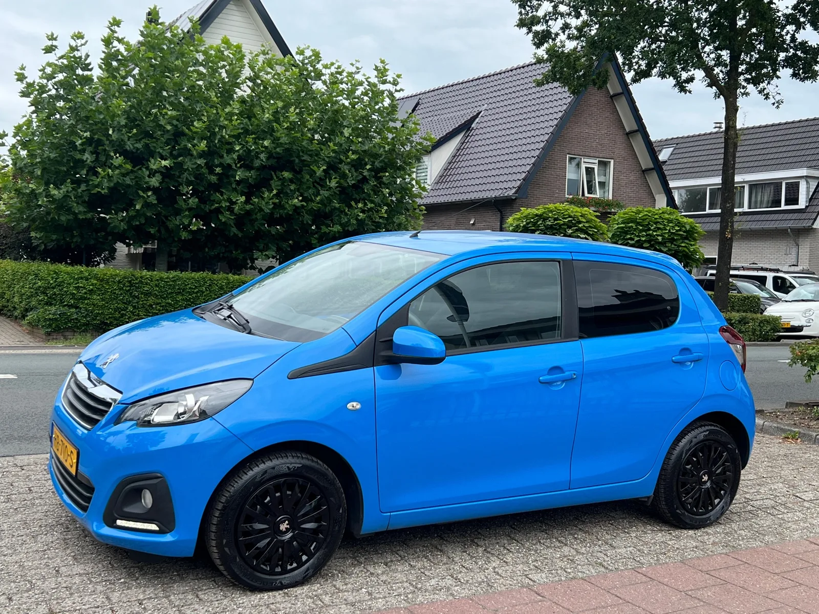 Peugeot 108 (2015) — foto 1