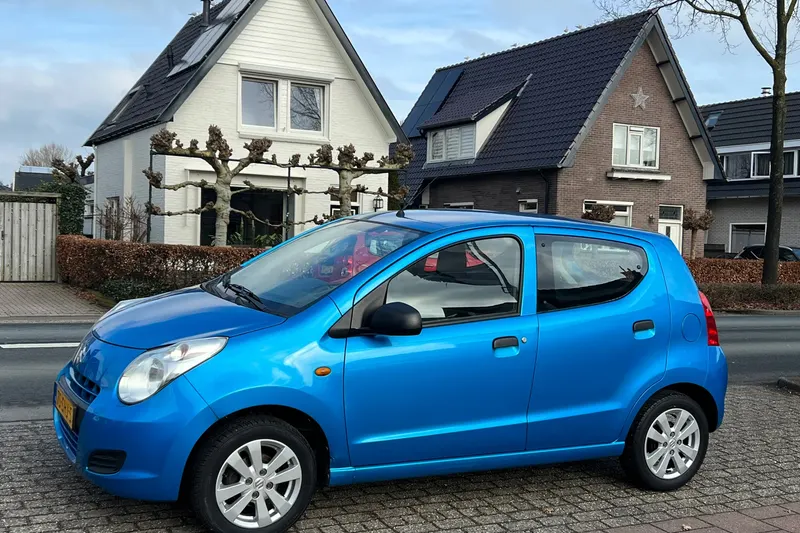 Suzuki Alto (2011)