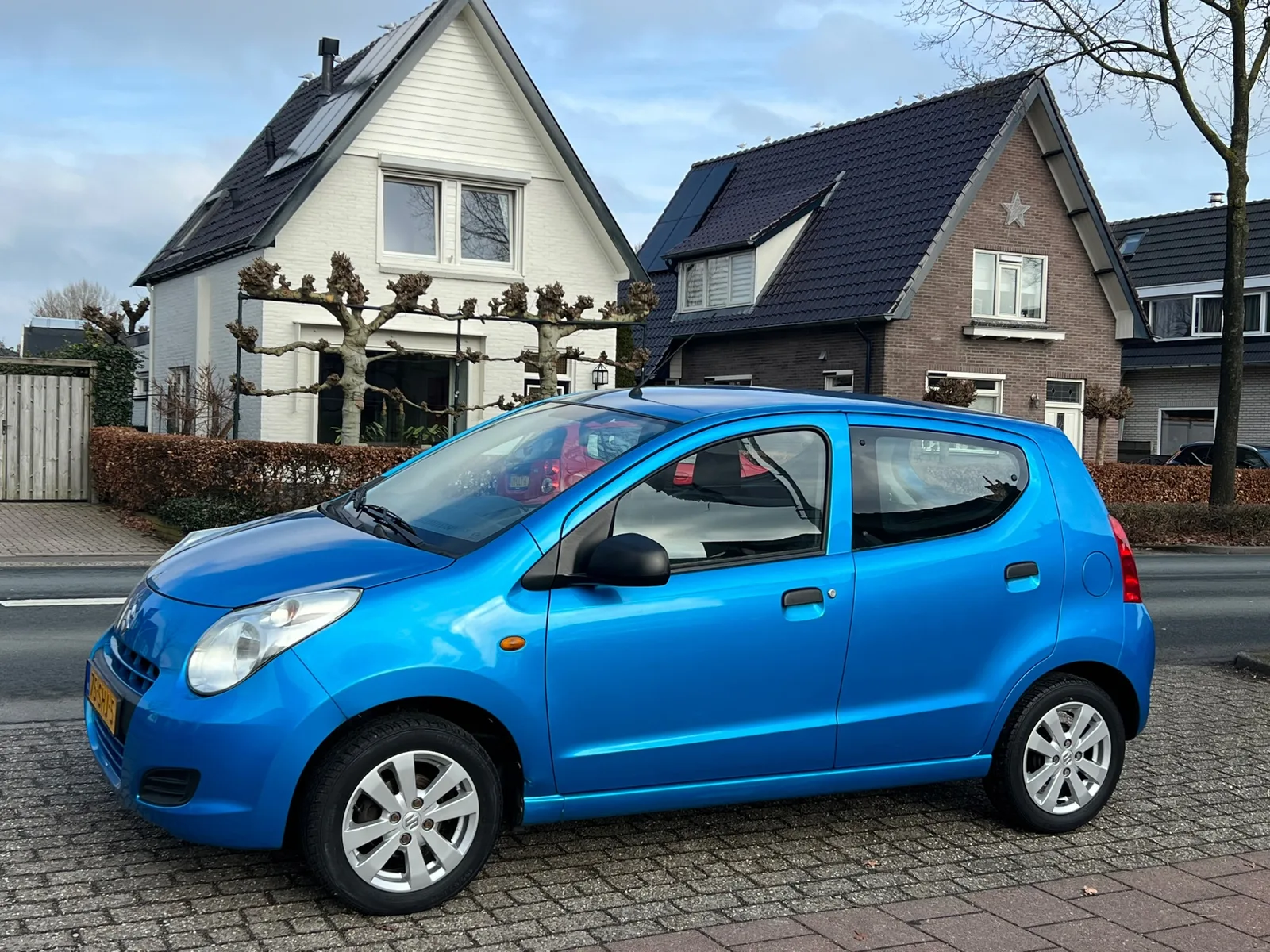 Suzuki Alto (2011) — foto 1