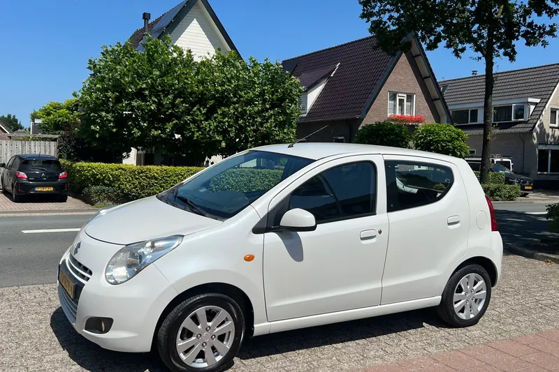 Suzuki Alto (2012)