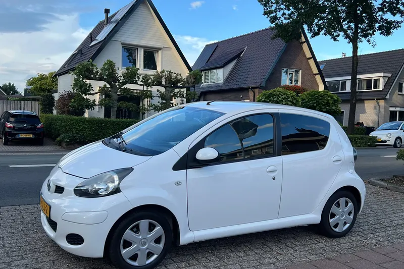 Toyota Aygo (2011)