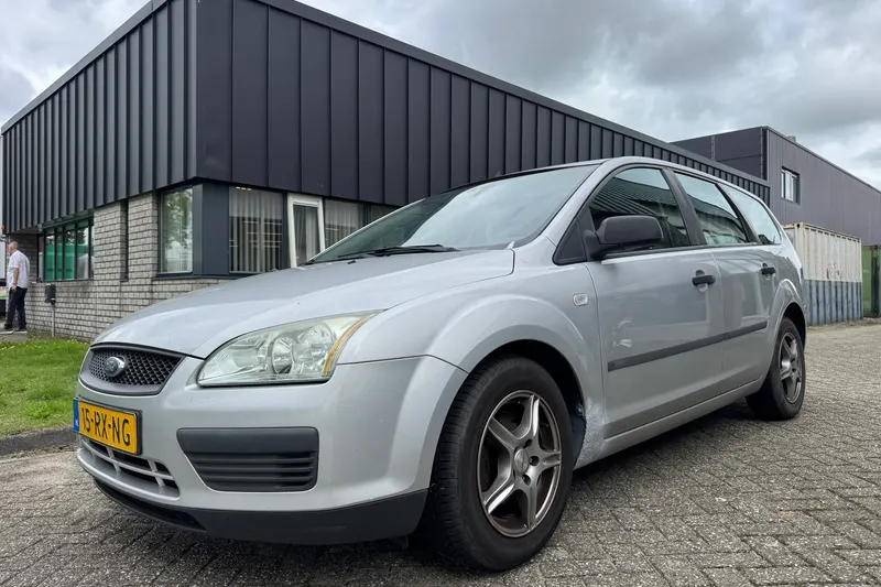 Ford Focus (2005)