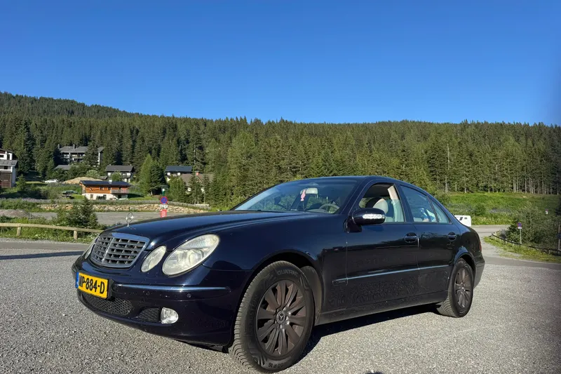 Mercedes-Benz E-Klasse (2004)
