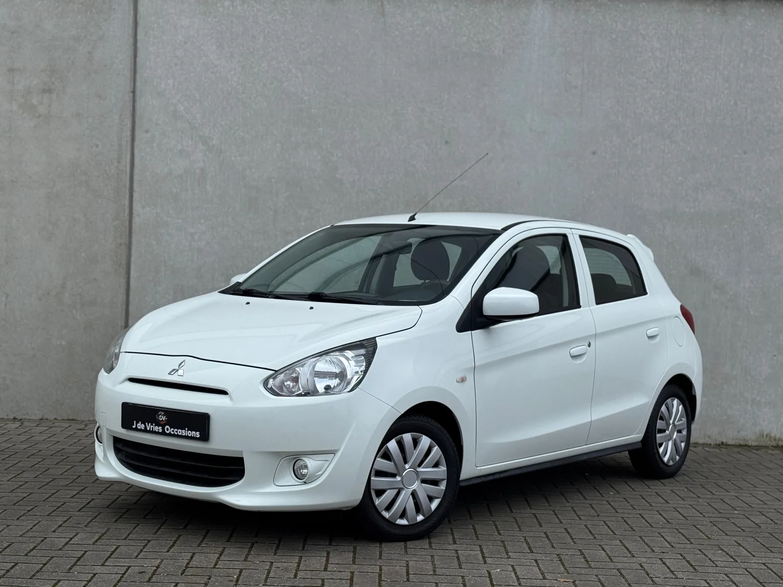Mitsubishi Space Star (2013) — foto 1