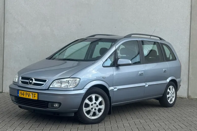 Opel Zafira (2004)