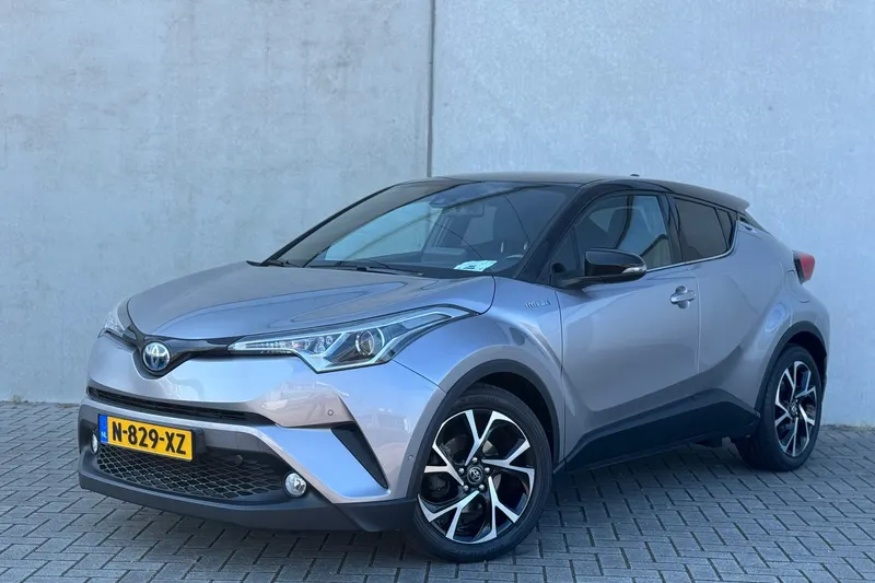 Toyota C-HR (2017)