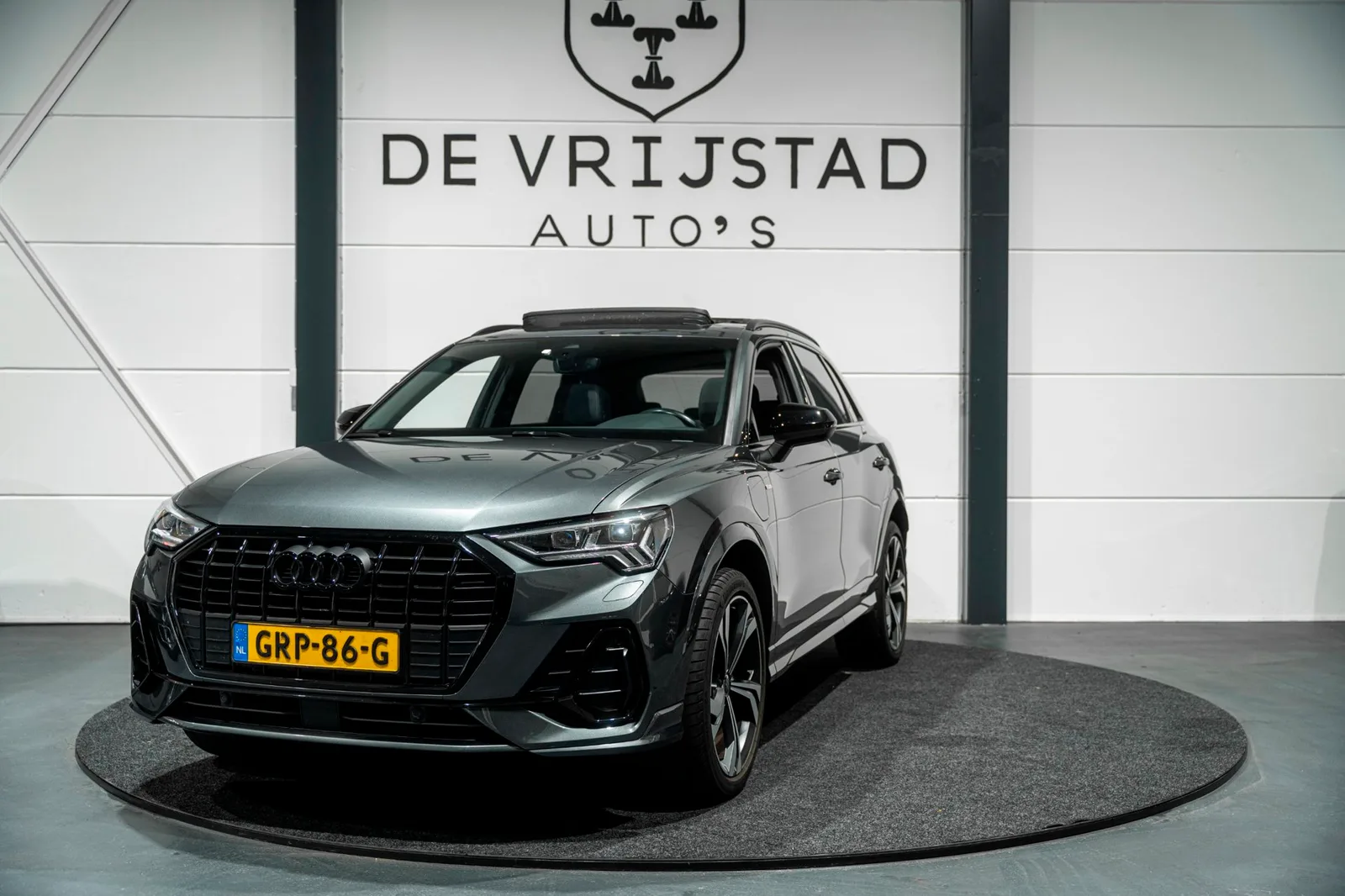 Audi Q3 (2023) — foto 1