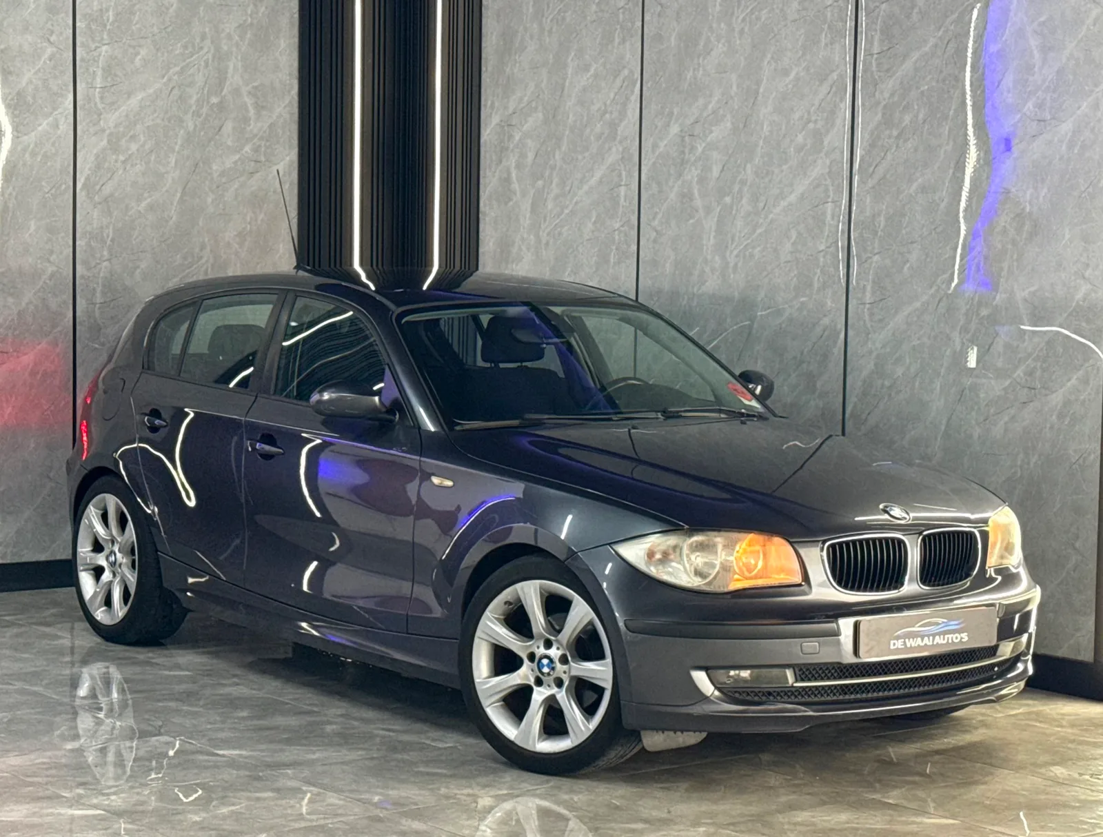 BMW 1-Serie (2007) — foto 1
