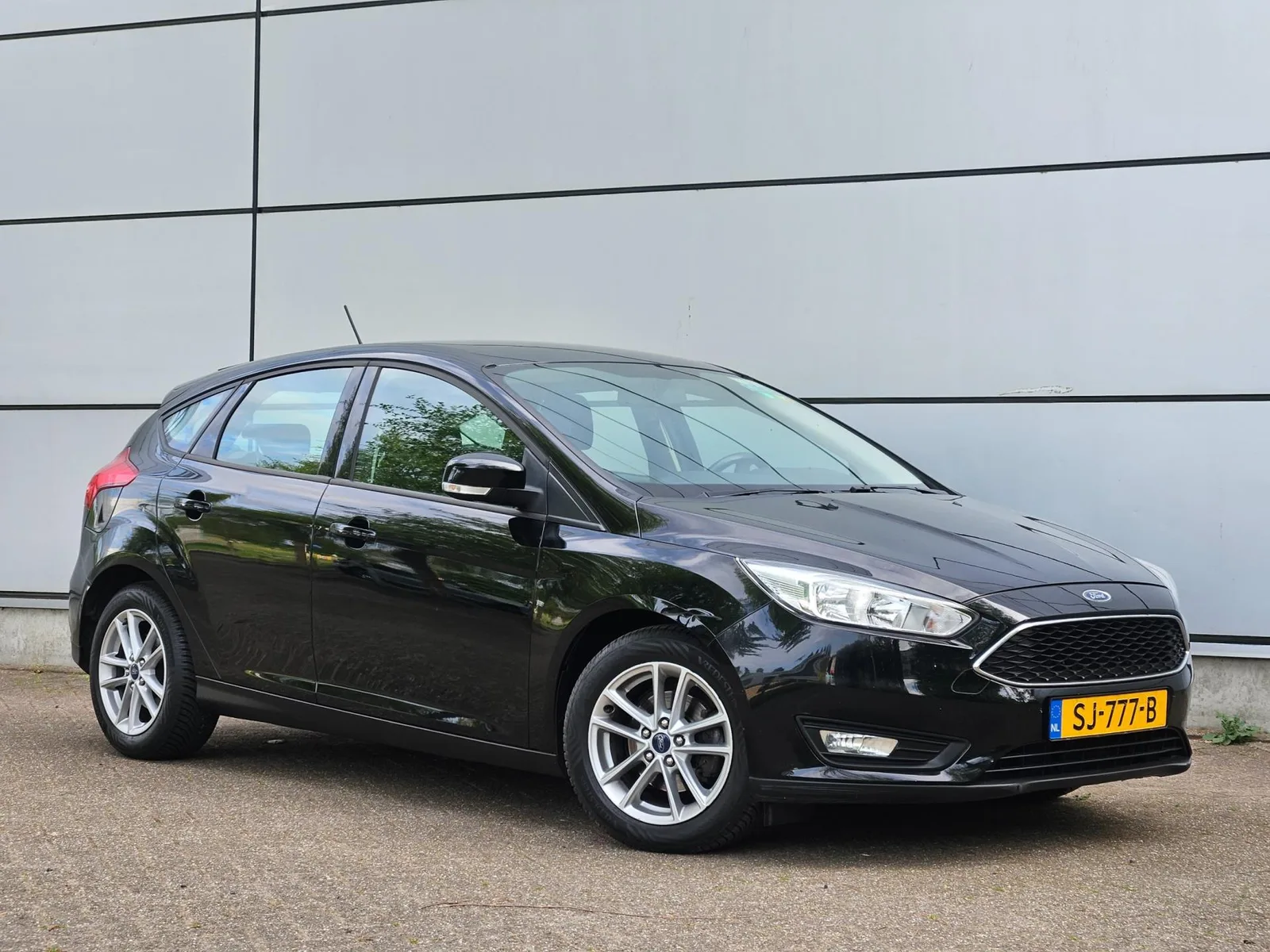 Ford Focus (2018) — foto 1