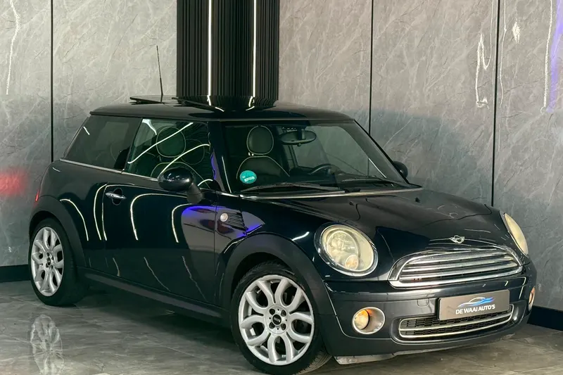 MINI Cooper (2008)