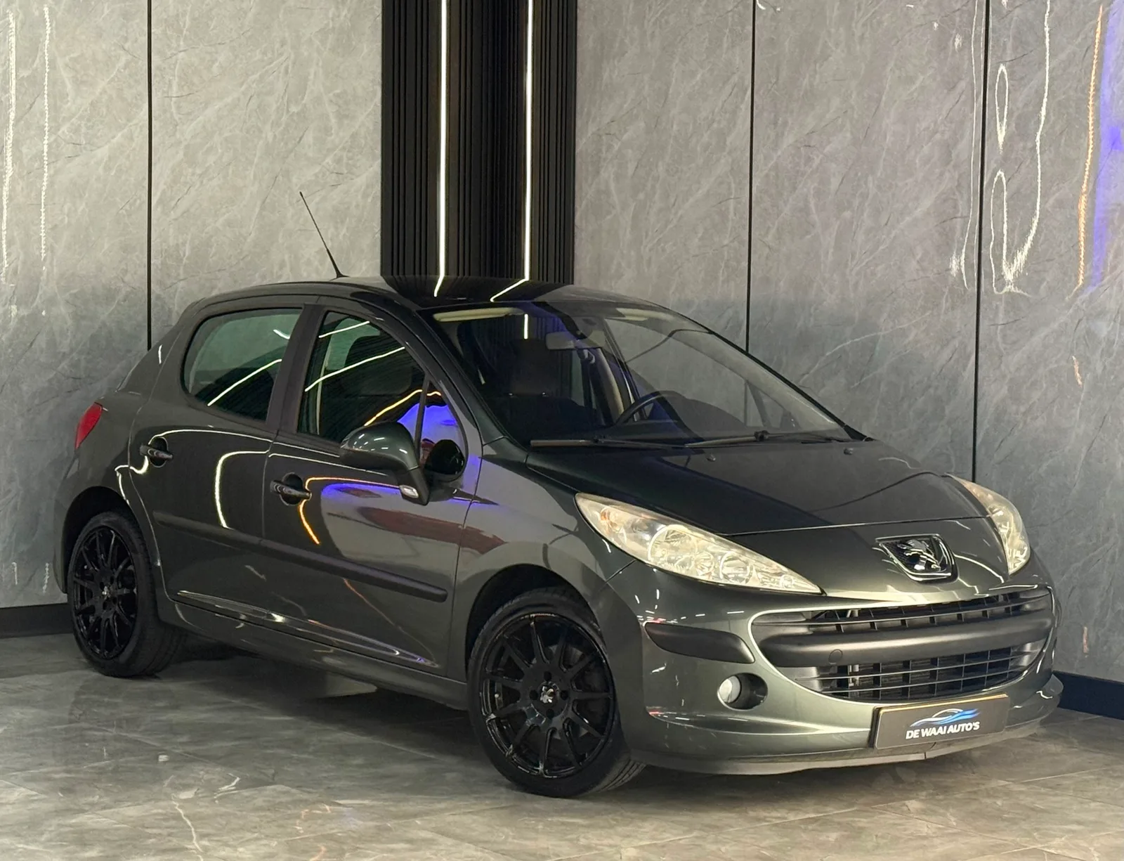 Peugeot 207 (2007) — foto 1