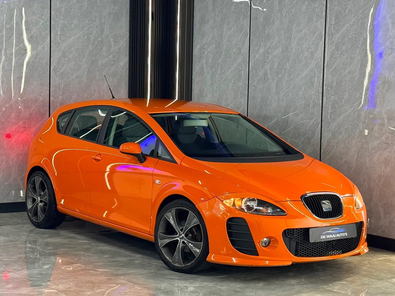 SEAT Leon (2008) — foto 1