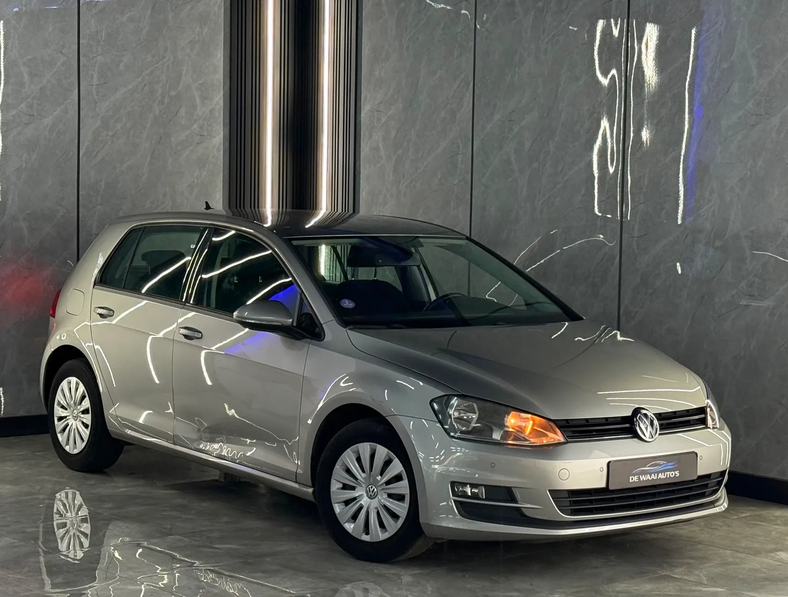 Volkswagen Golf (2014) — foto 1