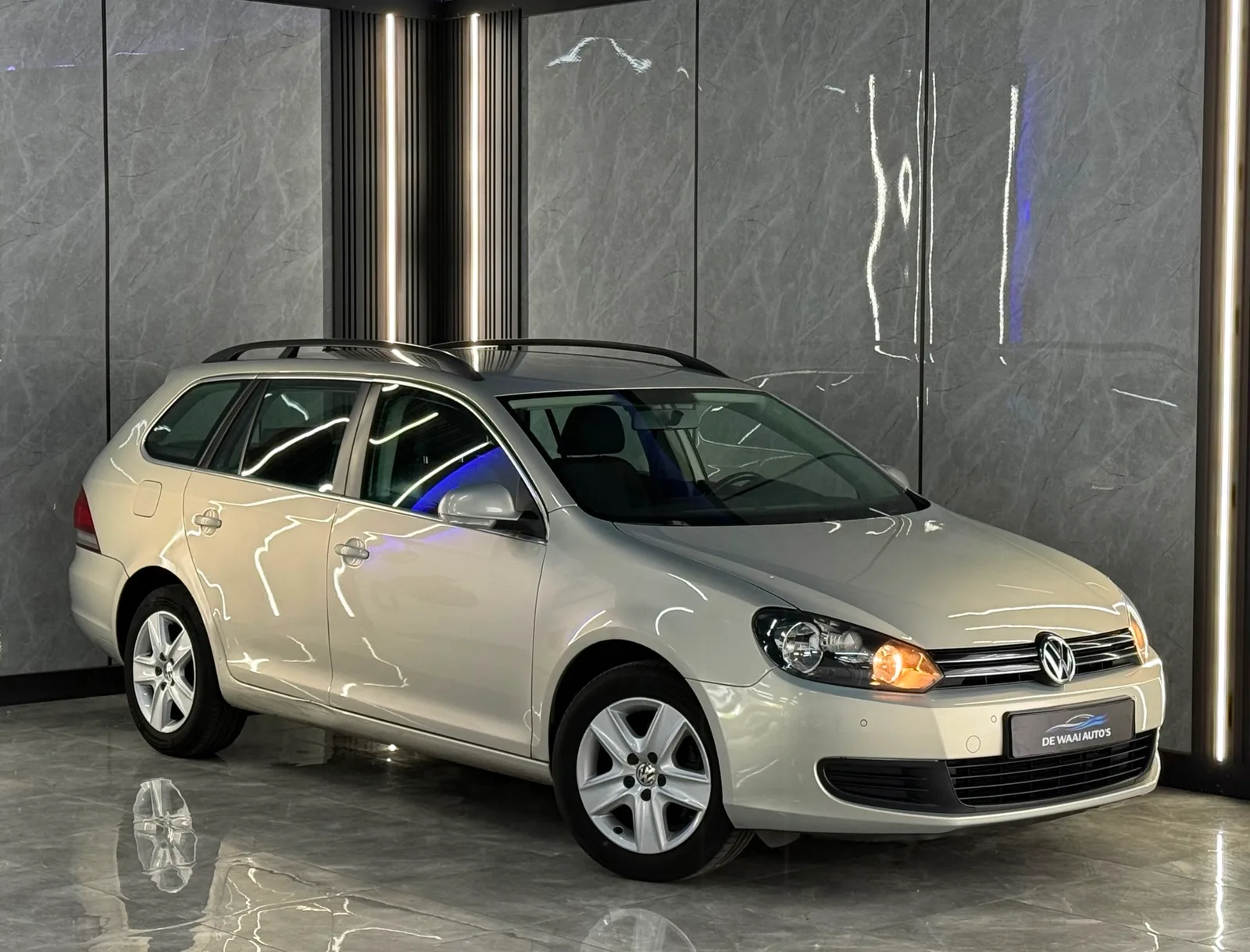 Volkswagen Golf (2010) — foto 1