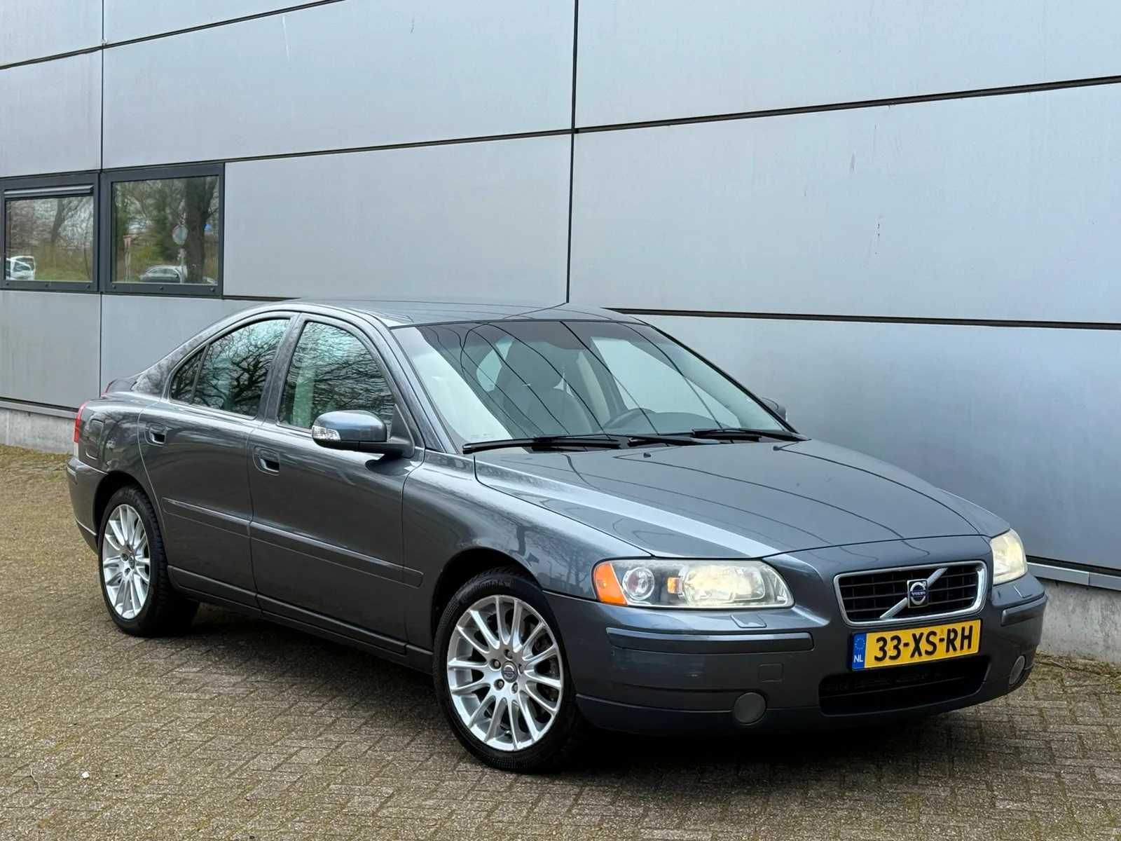 Volvo S60 (2007) — foto 1