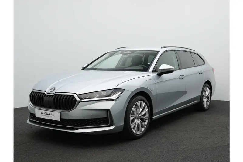 Škoda Superb (2025)