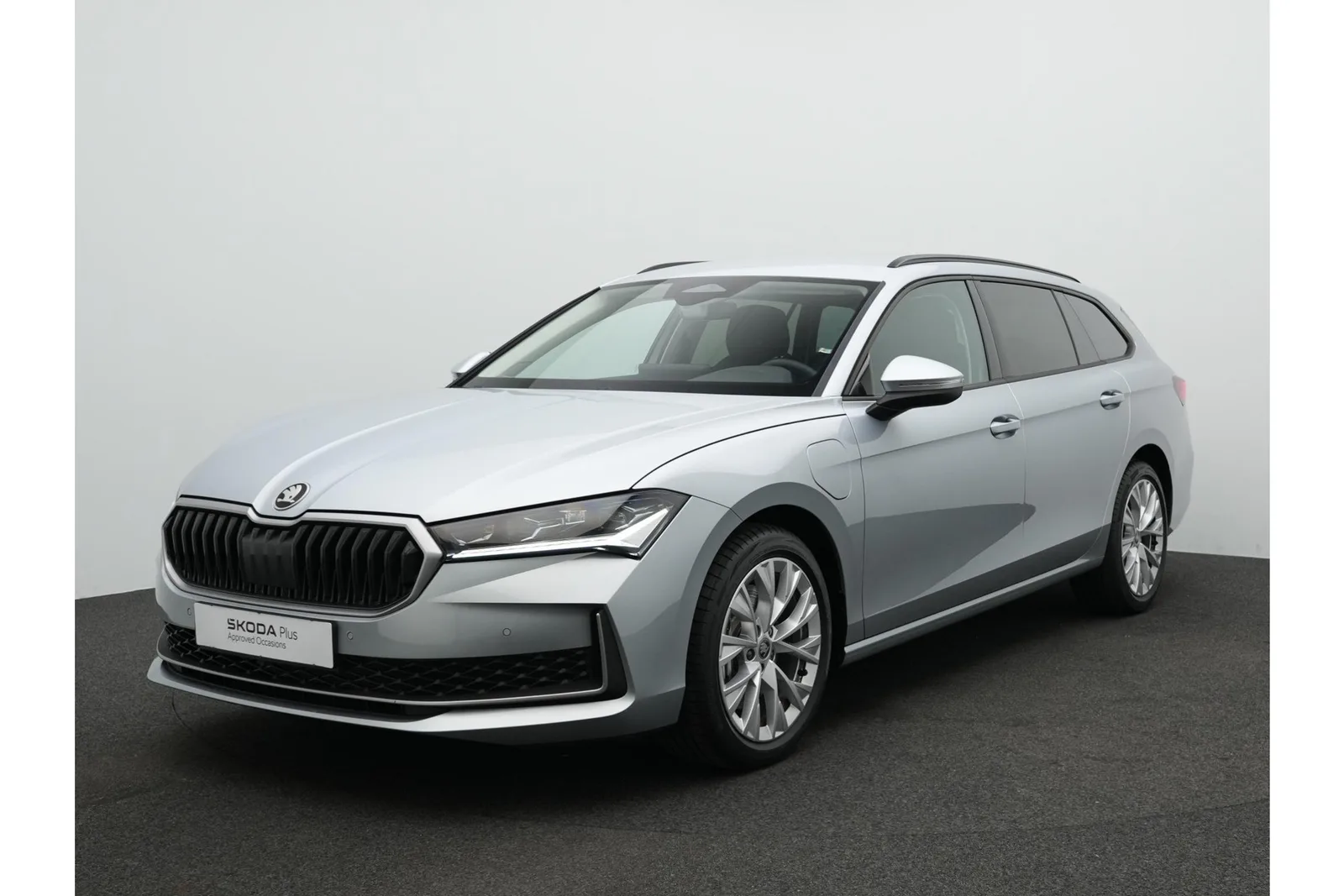 Škoda Superb (2025) — foto 1