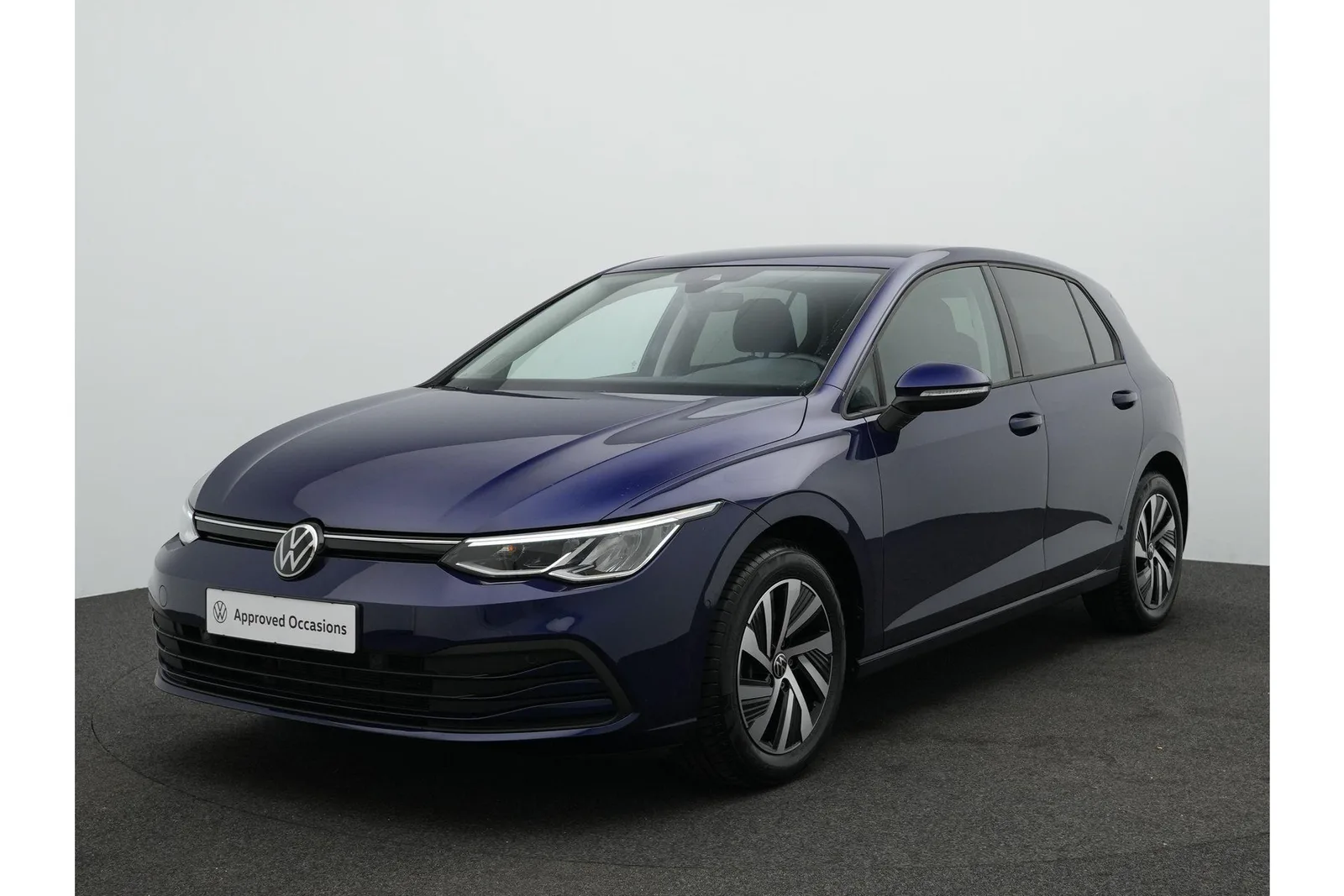 Volkswagen Golf (2023) — foto 1