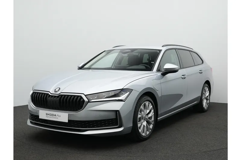 Škoda Superb (2025)