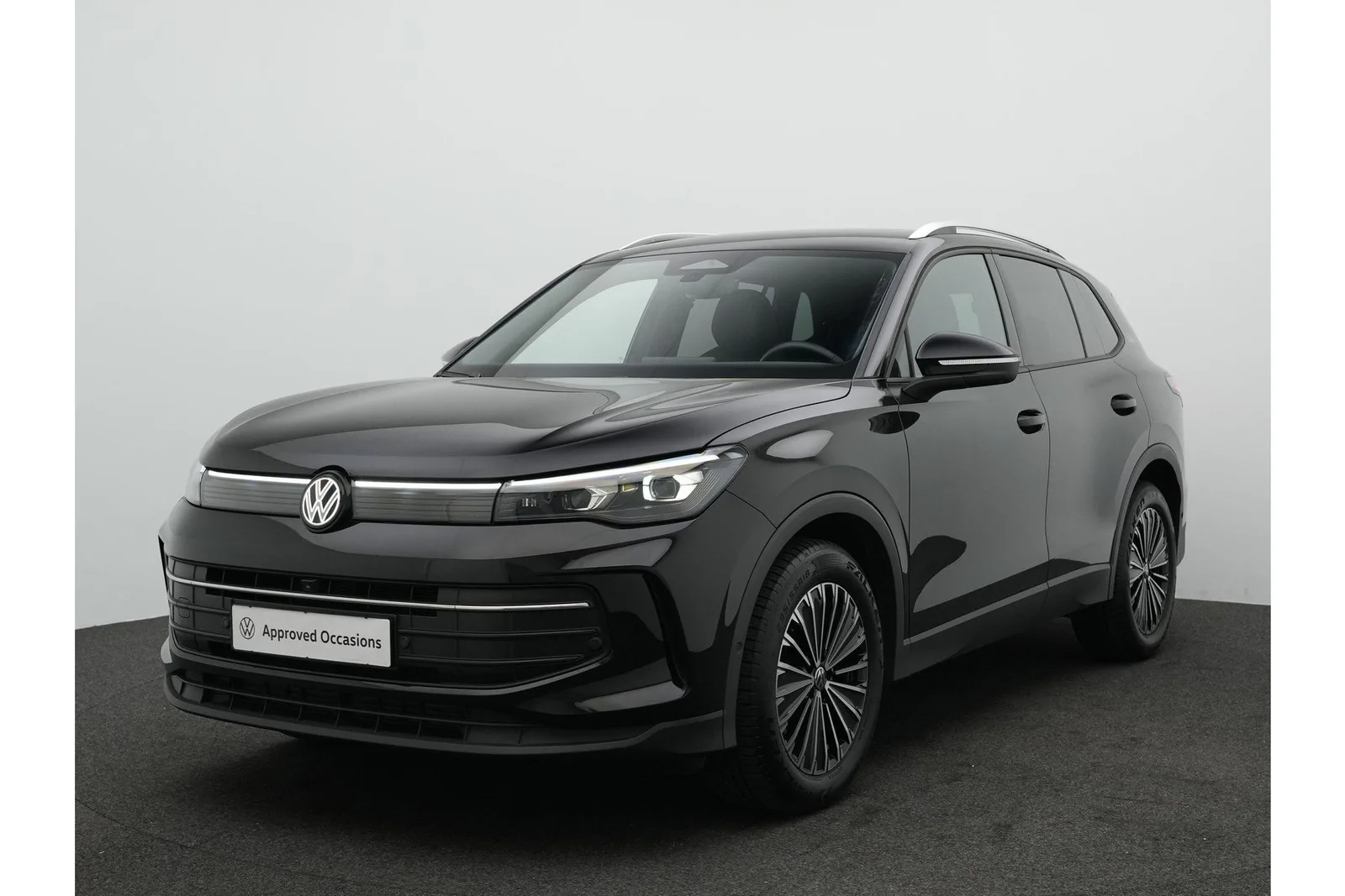 Volkswagen Tiguan (2025) — foto 1
