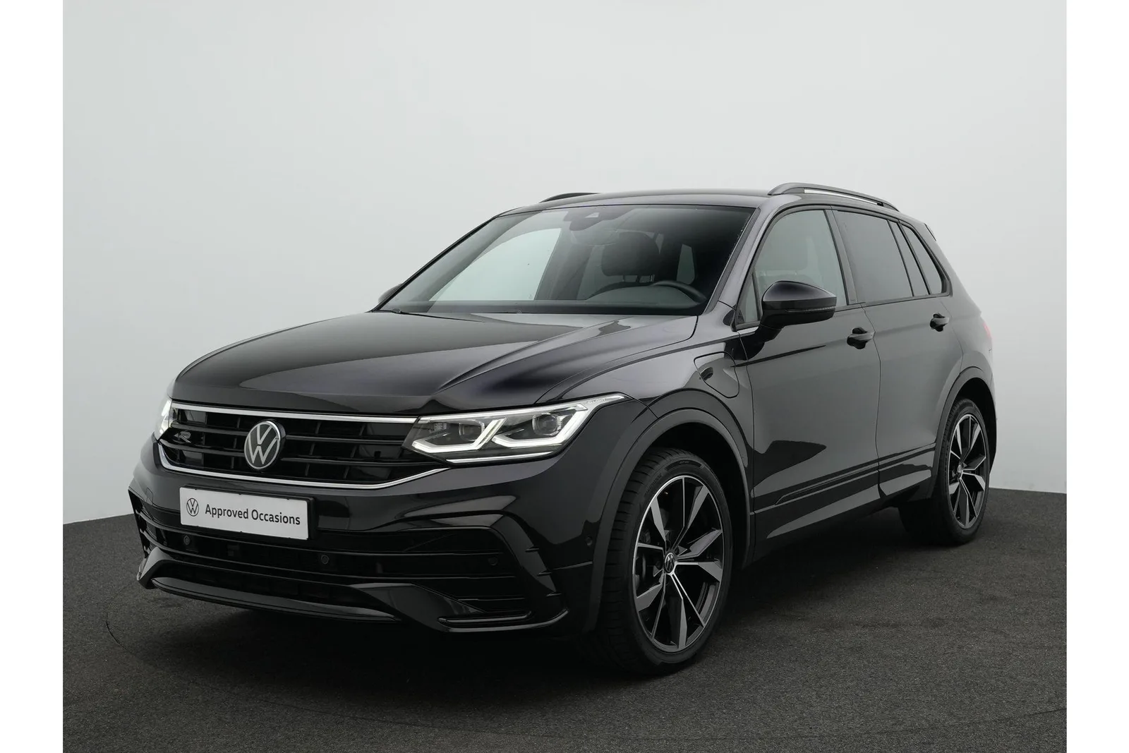 Volkswagen Tiguan (2023) — foto 1